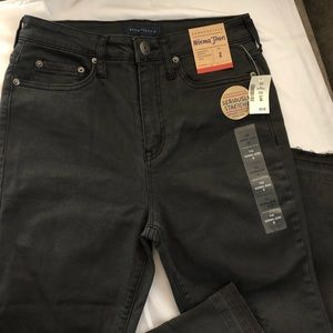 Brand New Black Aeropostale “Norma Jean” Jeans.